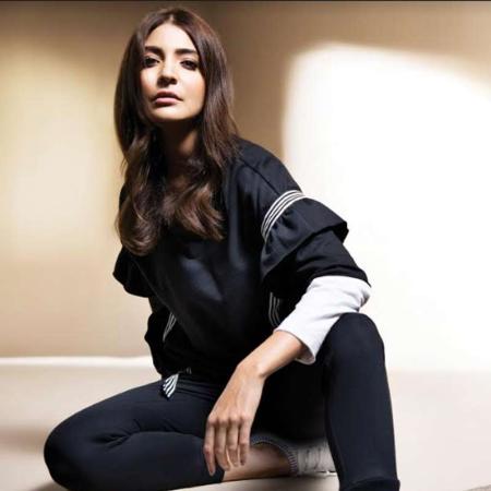 Start this day with some easy to do yoga poses by Anushka Sharma and make  it as productive as you can! #wellness #yoga #anushkasharma… | Instagram