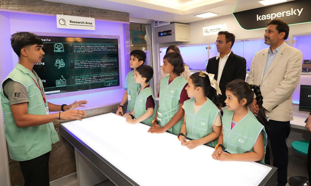 Kids at the Kaspersky Cybersecurity Center